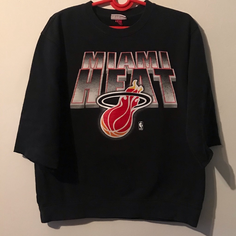 Mitchell and ness Miami heat cut off sweater